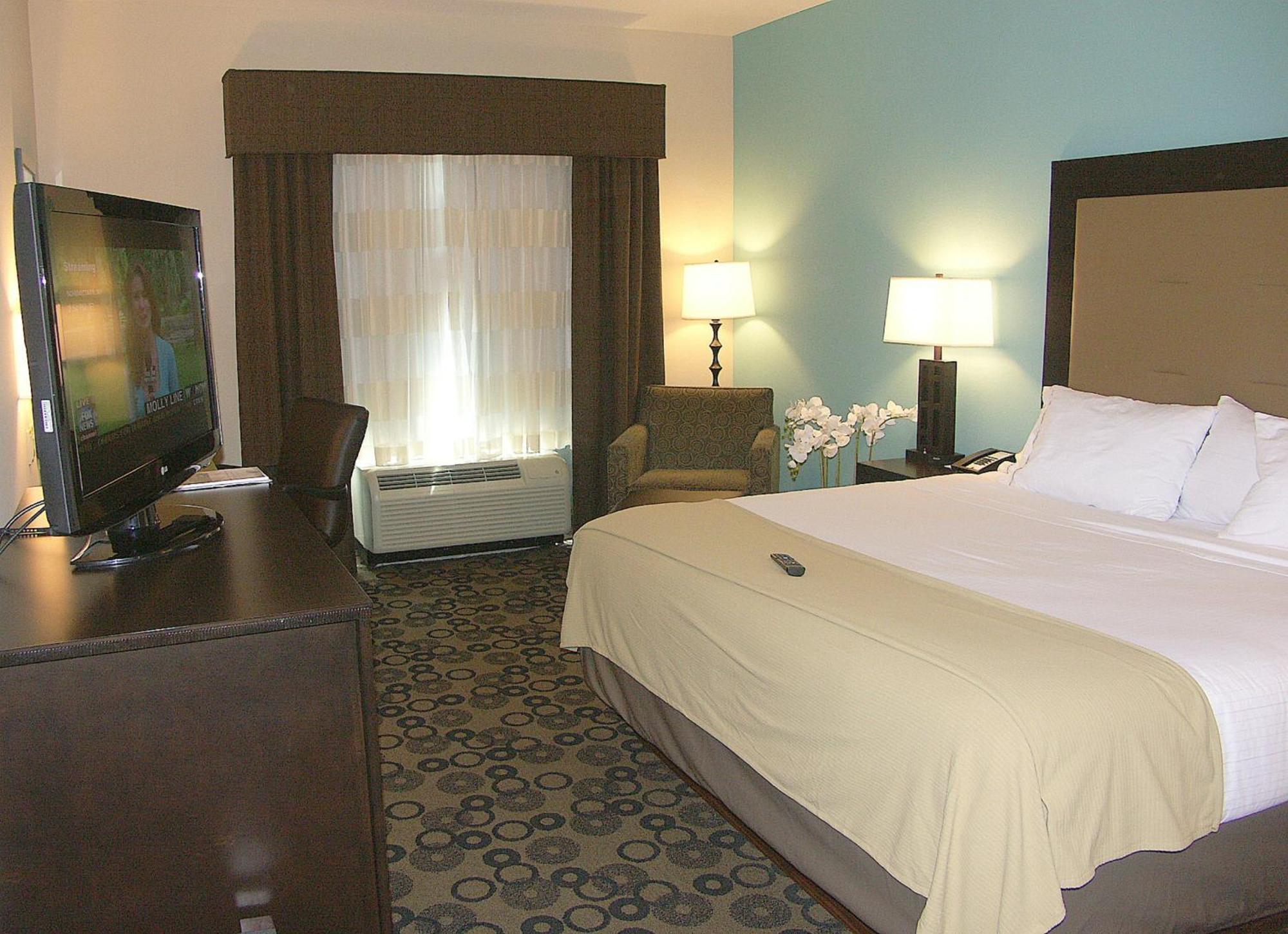 Holiday Inn Express & Suites - Cleveland Northwest By Ihg Kültér fotó