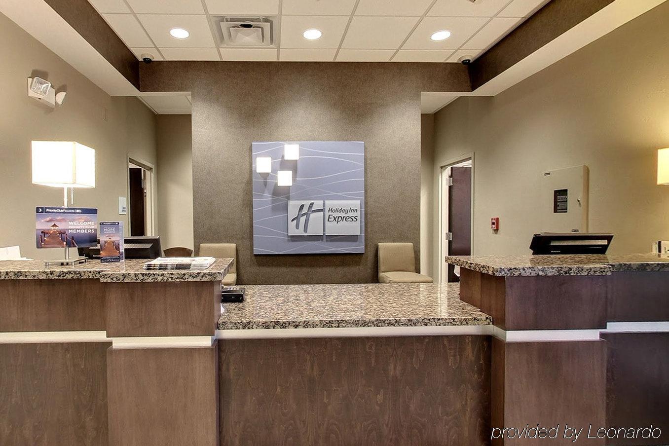 Holiday Inn Express & Suites - Cleveland Northwest By Ihg Kültér fotó