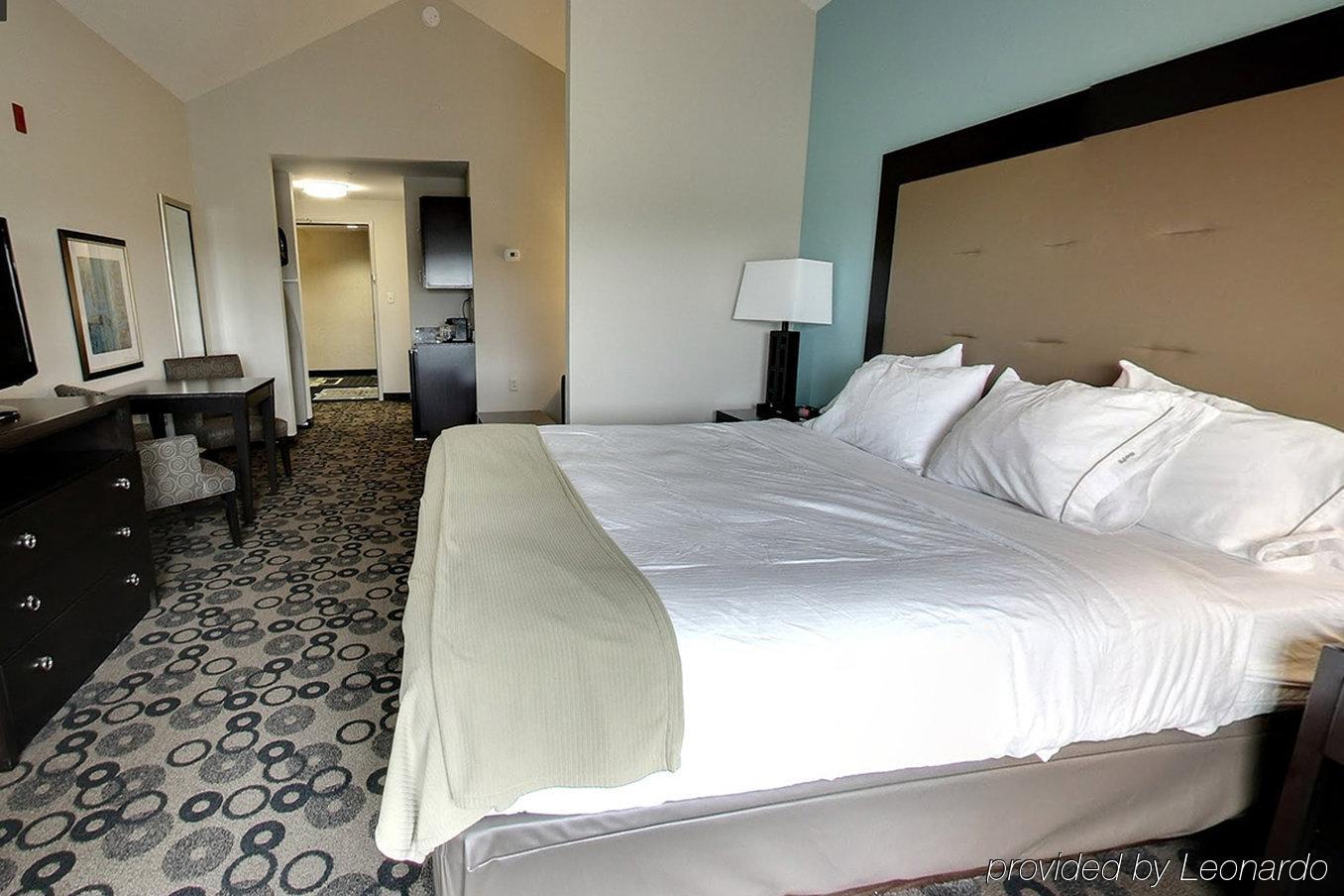 Holiday Inn Express & Suites - Cleveland Northwest By Ihg Kültér fotó