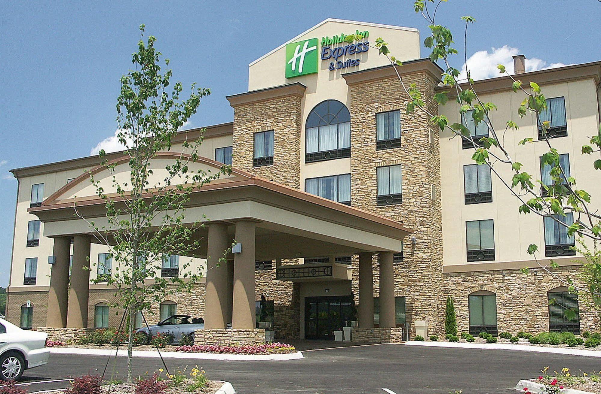 Holiday Inn Express & Suites - Cleveland Northwest By Ihg Kültér fotó