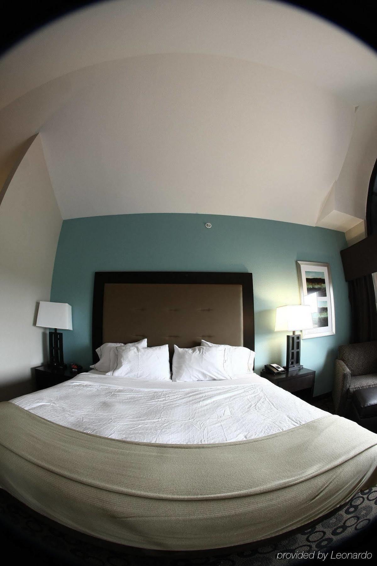 Holiday Inn Express & Suites - Cleveland Northwest By Ihg Kültér fotó