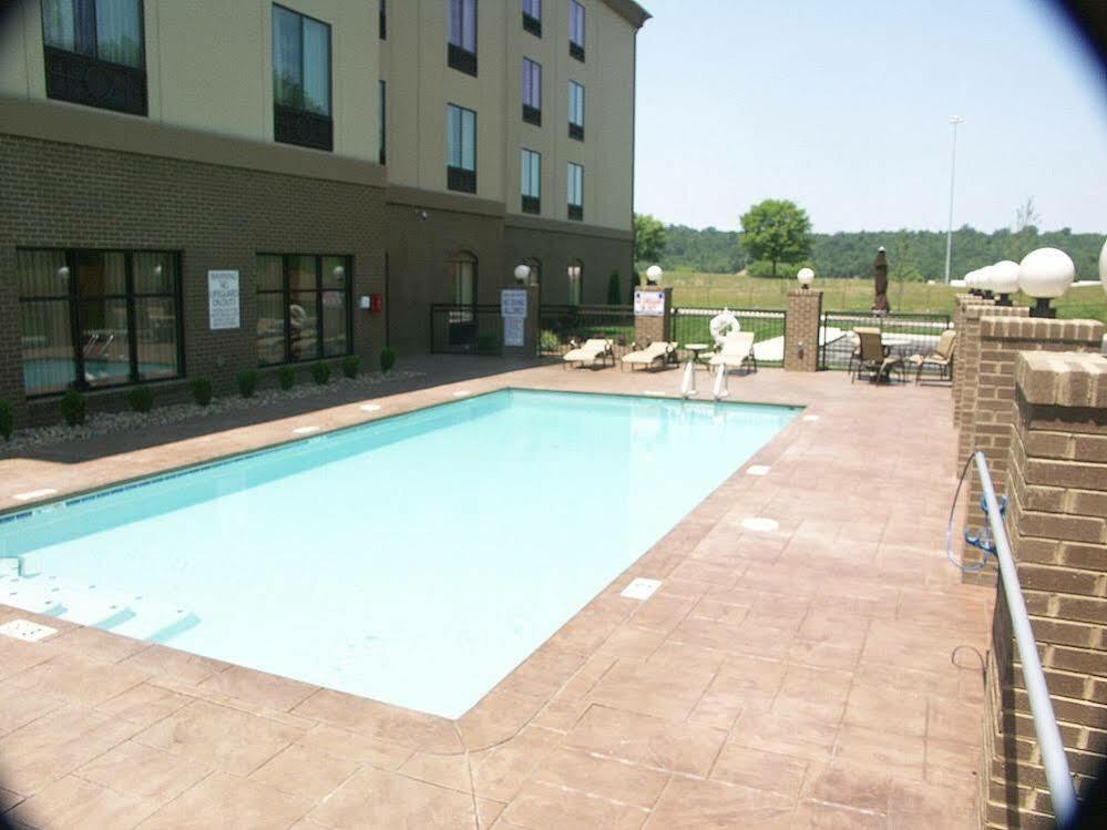 Holiday Inn Express & Suites - Cleveland Northwest By Ihg Kültér fotó