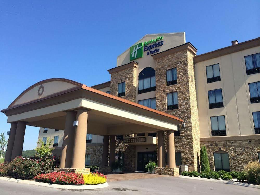 Holiday Inn Express & Suites - Cleveland Northwest By Ihg Kültér fotó